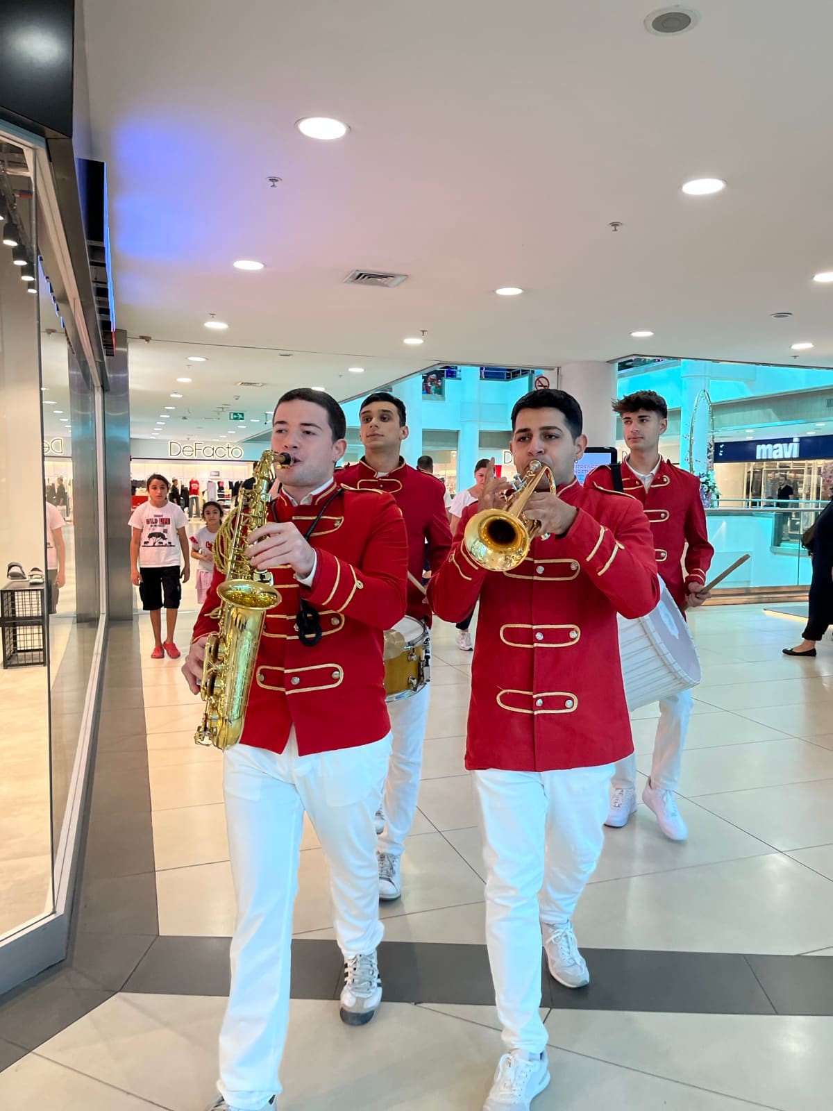Eğlence ve Animasyon Hizmetleri, 6. kare